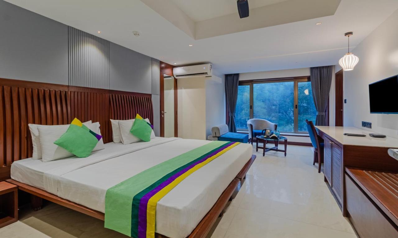 Treebo Regency - Bund Garden, Dhole Patil Road Pune
