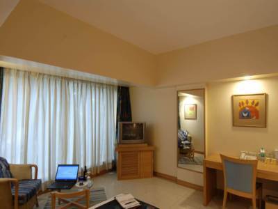 Treebo Regency - Bund Garden, Dhole Patil Road Hotel 3*